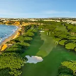 Pine Cliffs Gardens البوفيرا