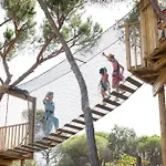Pine Cliffs Gardens البوفيرا