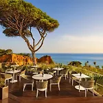 Pine Cliffs Gardens Albufeira