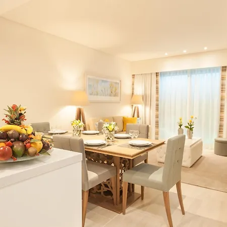 Pine Cliffs Gardens 酒店 5*