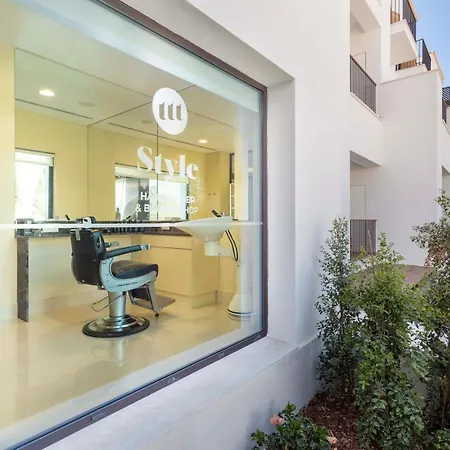 Pine Cliffs Gardens 阿尔布费拉