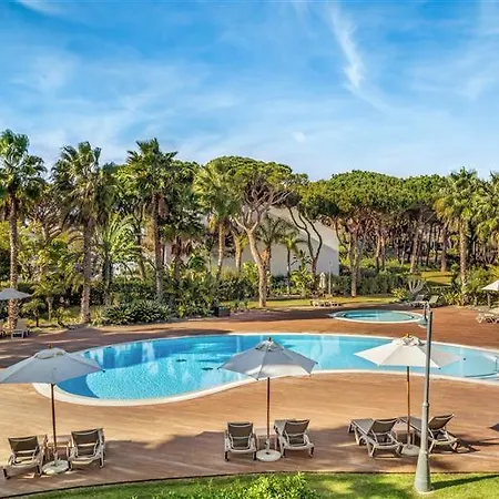 Pine Cliffs Gardens Hotel