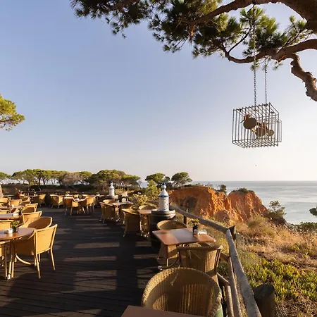 Pine Cliffs Gardens Hotel 5*