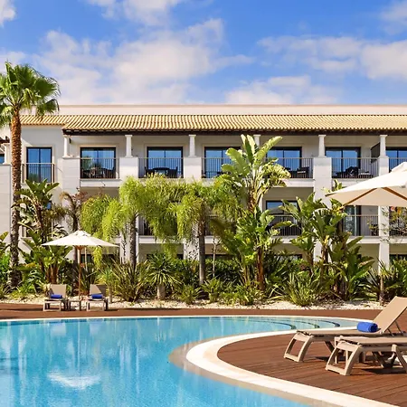 Pine Cliffs Gardens 5* Albufeira