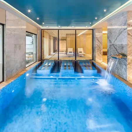 Pine Cliffs Gardens Hotel 5*