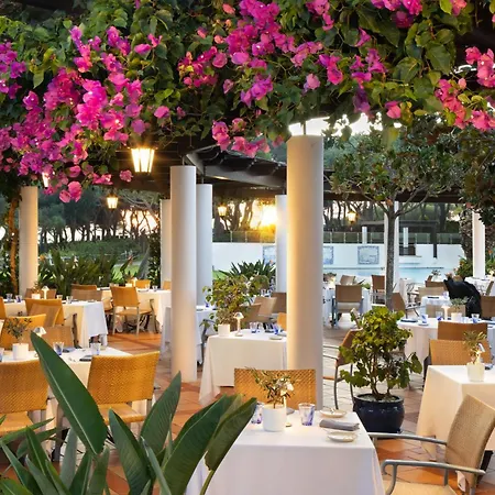 Pine Cliffs Gardens Albufeira