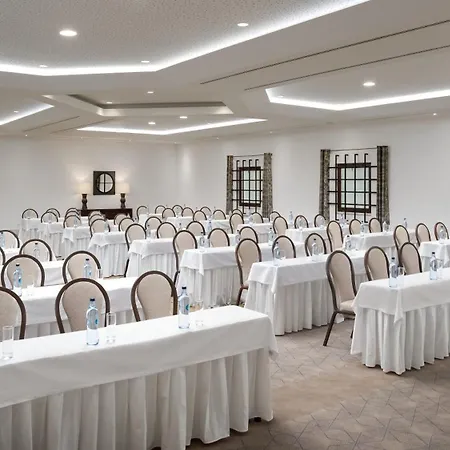 Hotel Pine Cliffs Gardens 5*