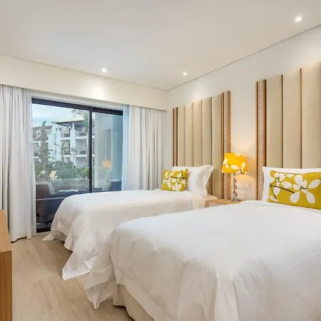 Otel Pine Cliffs Gardens