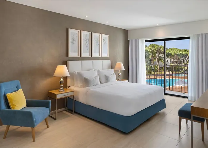 Pine Cliffs Gardens Hotel 5*