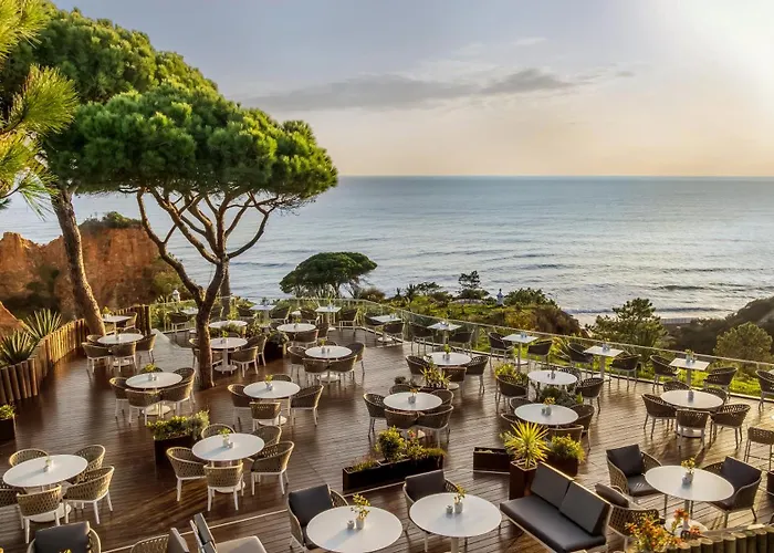 Pine Cliffs Gardens 5*