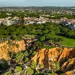 Pine Cliffs Gardens