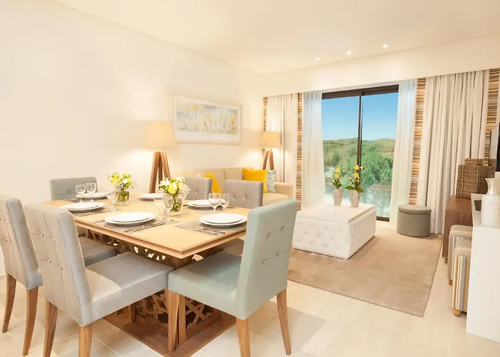 Pine Cliffs Gardens Albufeira