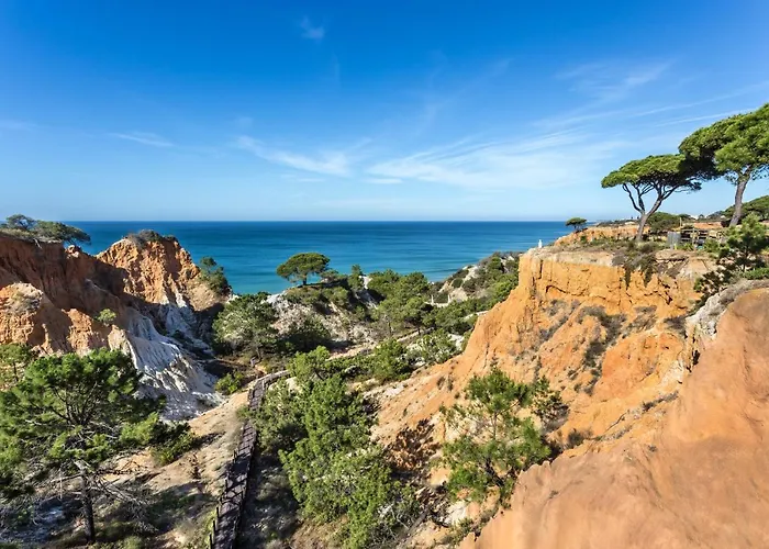 Szálloda Pine Cliffs Gardens 5*